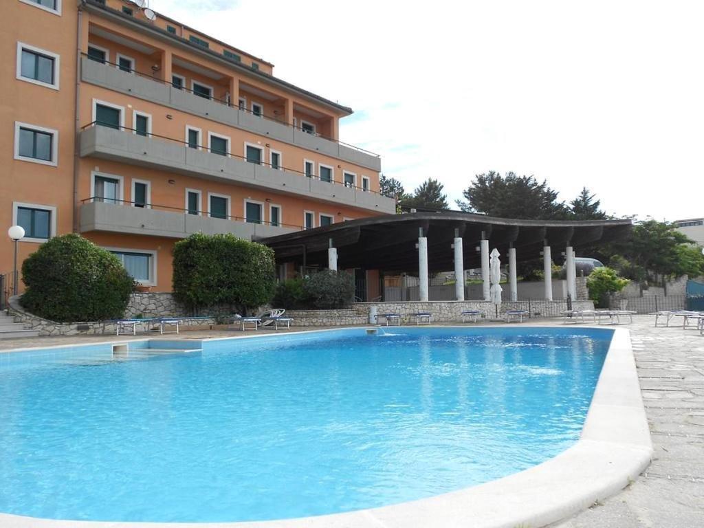 Santangelo Hotel Mattinata Exterior foto